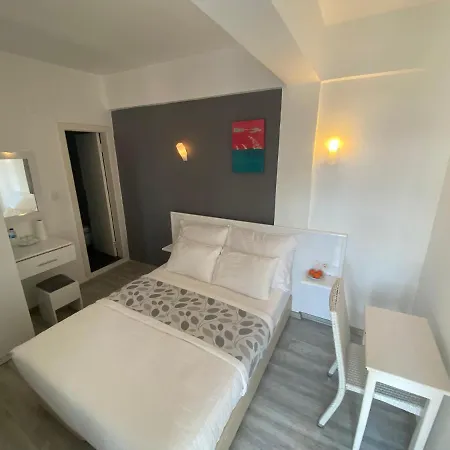 Otel Los Marin Butık